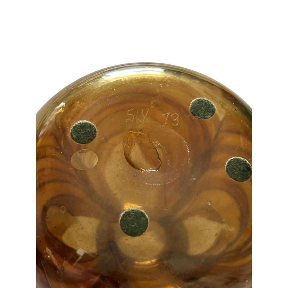 Handblown Round Glass Bud Vase Murano Style Swirl Bowl Artist Signed SLY 73 4” - Picture 5 of 7